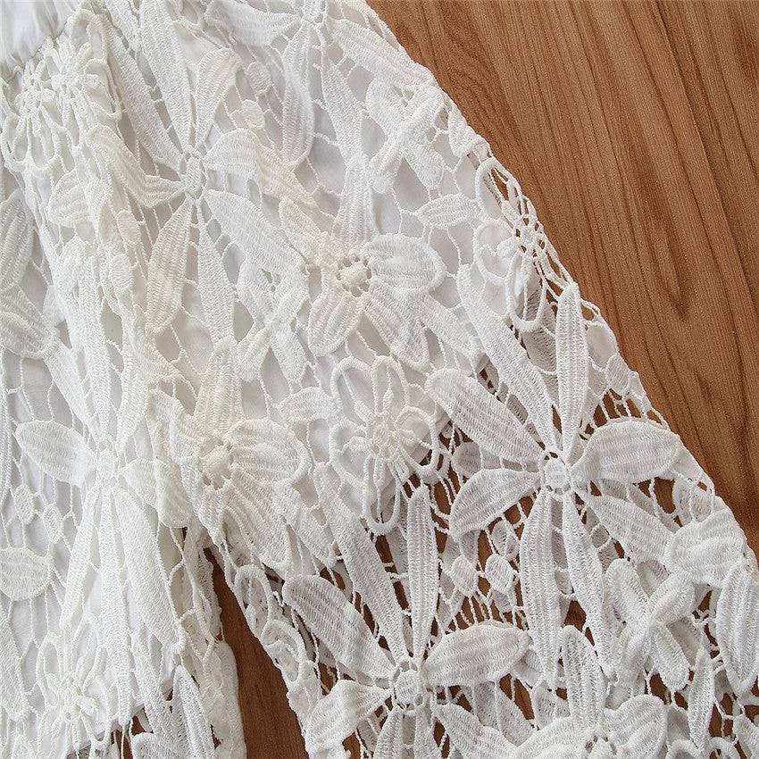 Girls' suit yellow camisole and white lace pants