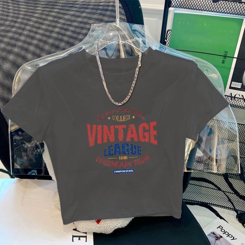 Short-sleeved crop top