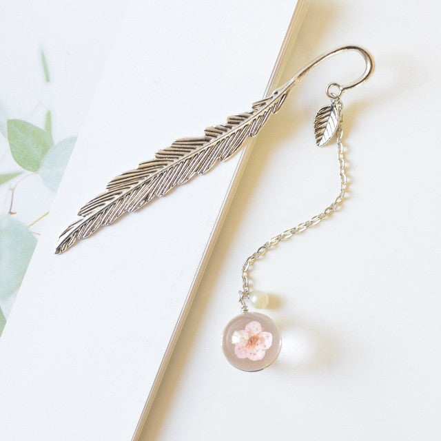 Creative Flower specimens Bookmark Pendant Metal Book mark Stationery School Office Supply Escolar Papelaria