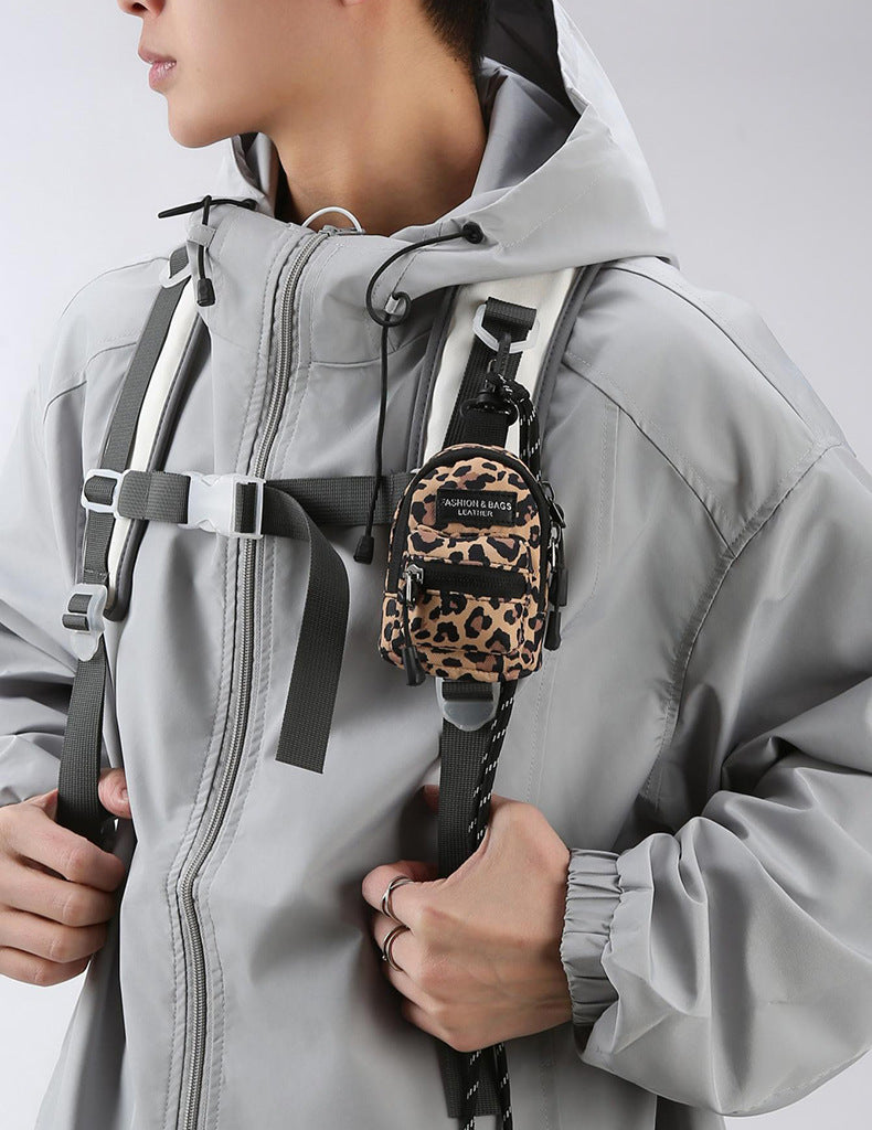 Outdoor Travel Leopard Print Shoulder Messenger Bag