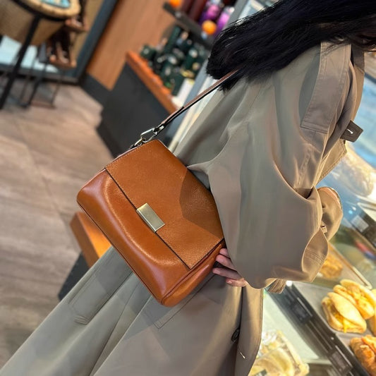 Retro Shoulder Bag